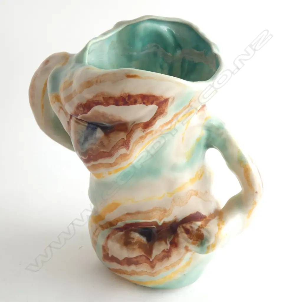 A Clarice Cliff twin handled vase Image 1++